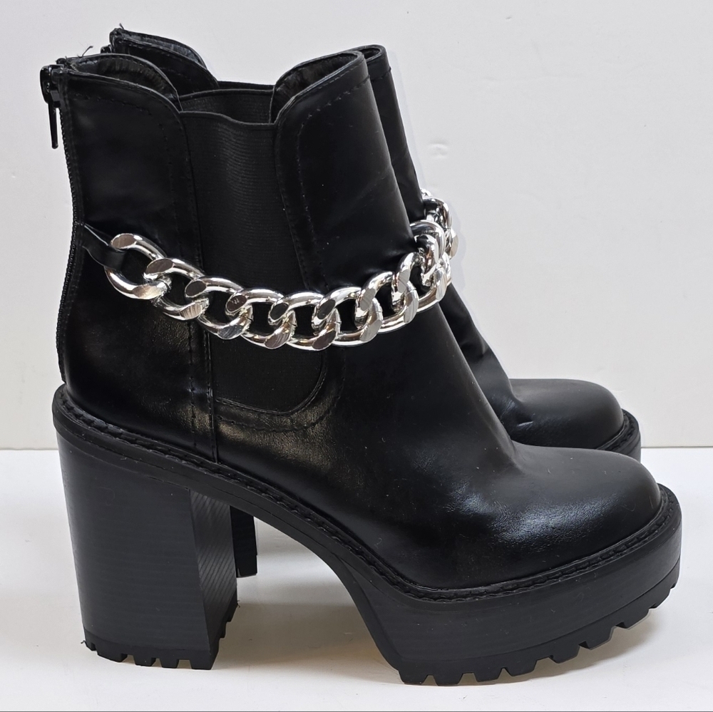 Madden Girl Chunky Platform Ankle Boots Chain Detail Lug Sole Size 9 Punk Goth - Picture 8 of 14